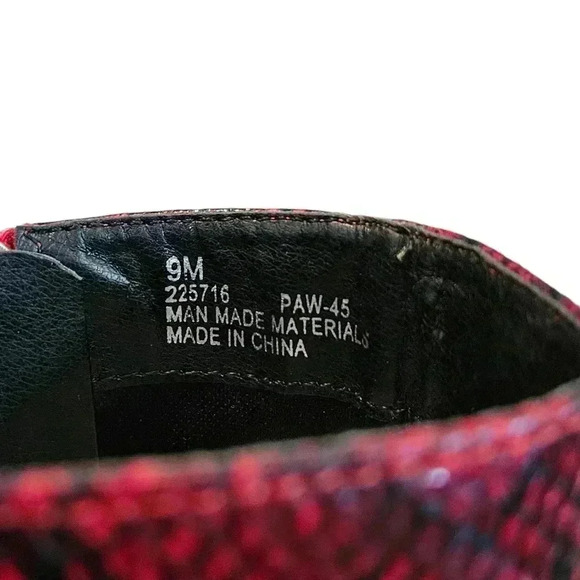 Fashion Nova Red Snakeskin Print Boots Sz 9M - Picture 4 of 5